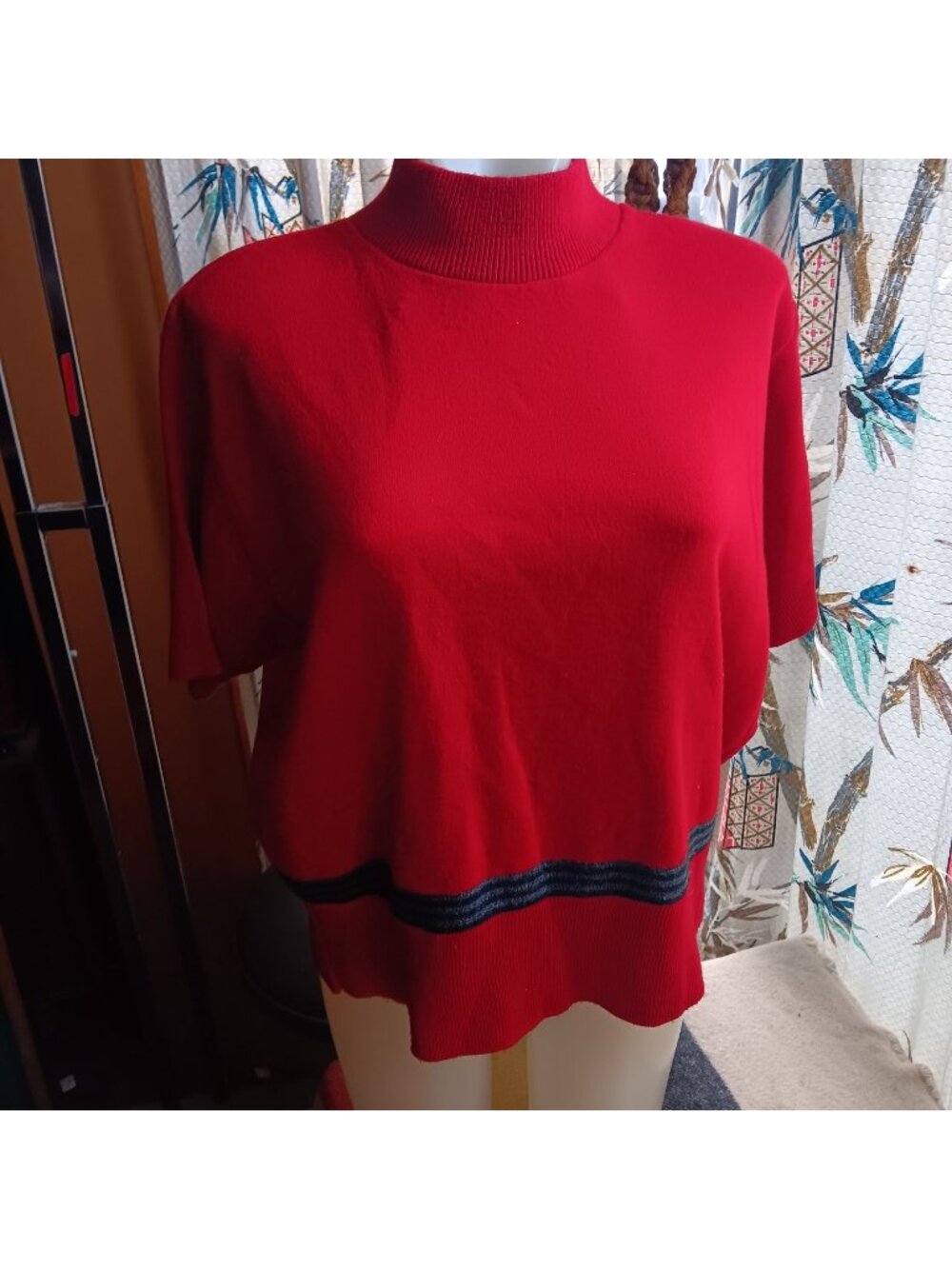 Large Vintage Karen Lessly Red Mock Neck Short Sleeve Sweater Acrylic Made USA